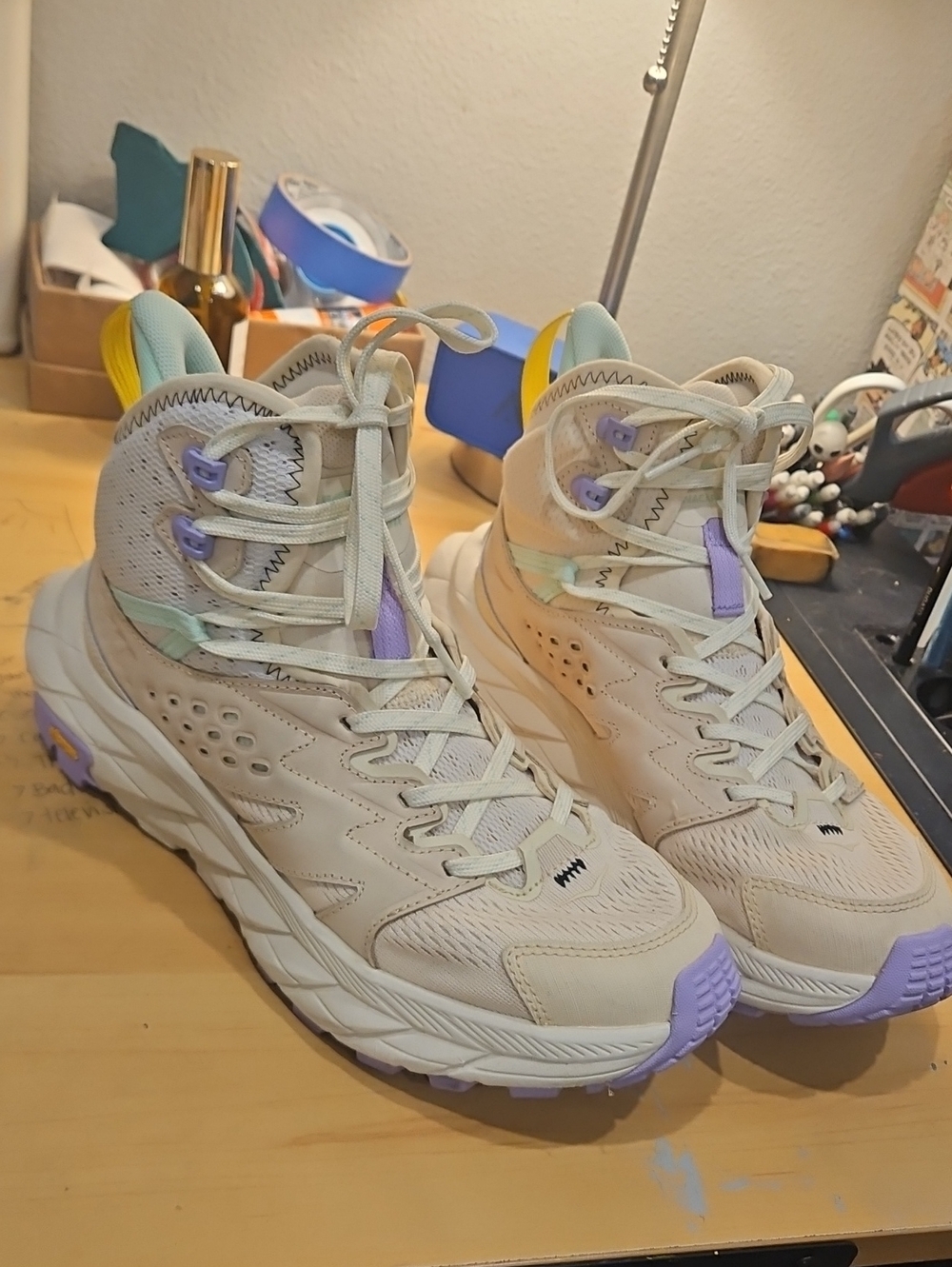 HOKA Anacapa Breeze Mid Hiking Shoes Beige Purple US 8